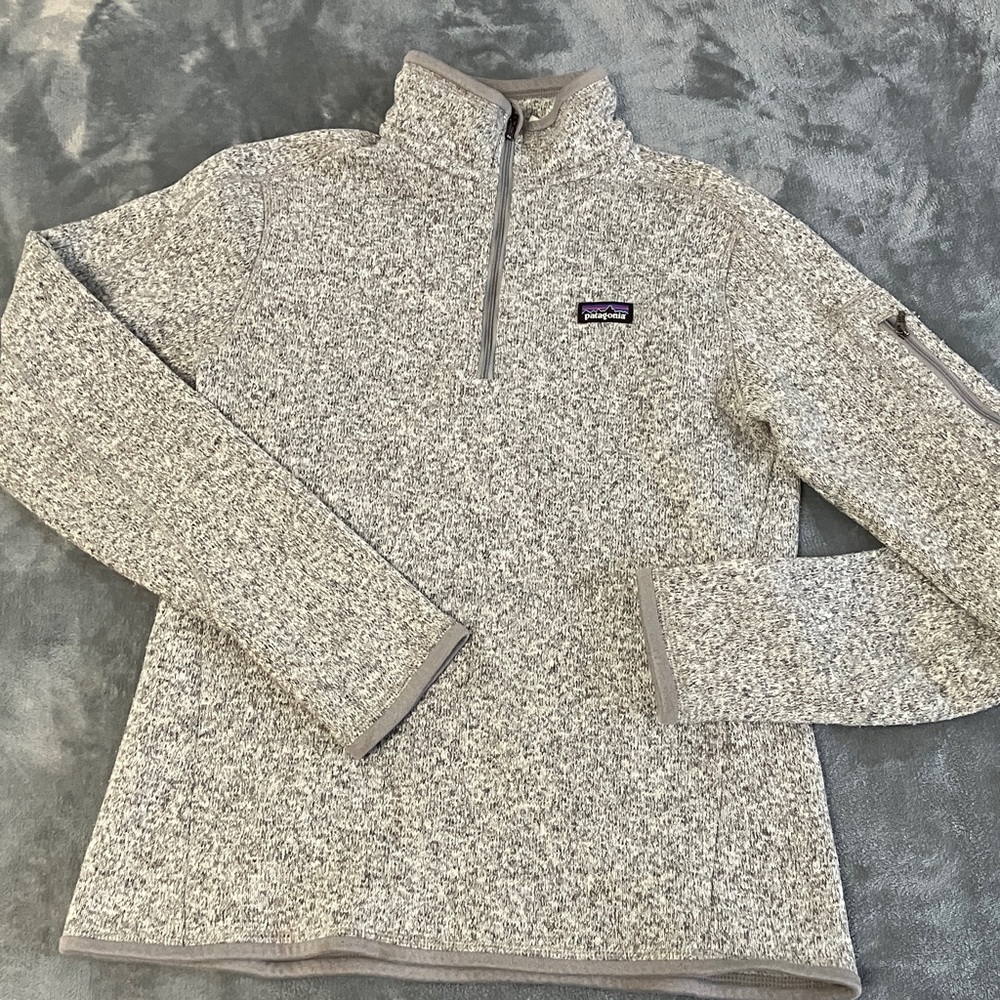 Patagonia Heathered Gray Better Sweater Quarter-Zip Fleece. Women’s Small
